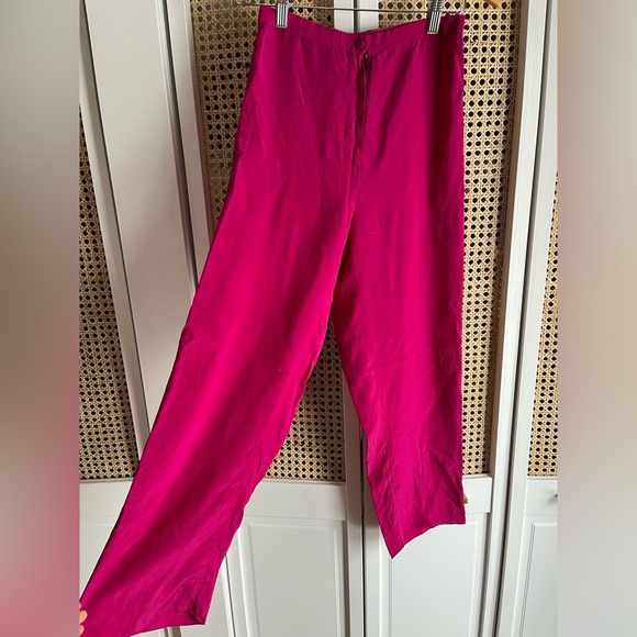 100% Silk Capris in Fuschia - Picture 1 of 6